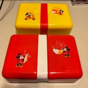 2 Mickey mouse & Minnie Mouse lunch boxes from Epcot good & wine festival